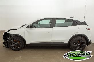 Renault Mégane E-Tech No Active crash mode Urban Range Evolution 40 kWh picture 40