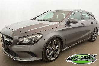 Vaurioauto  passenger cars Mercedes Cla-klasse 180 90kW Automaat Navi Camera Airco Shooting Brake 2019/7