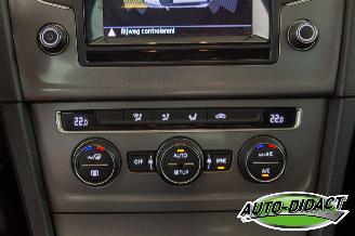Volkswagen Golf 1.6 TDI Clima Navi Trendline picture 10