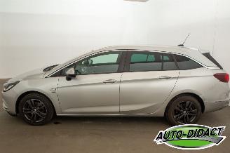 Opel Astra 1.4T Automaat Clima Navi 120 Jaar Edition picture 36