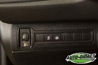 Peugeot 308 SW 1.2 PureTech Automaat Pano Camera Clima Blue Lease Premium picture 13