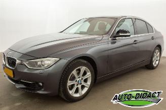  BMW 3-serie 320i 135kw Executive Navi Clima 2013/2
