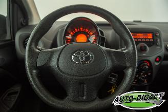Toyota Aygo 1.0 VVT-i X-Now Airco inruil auto picture 6