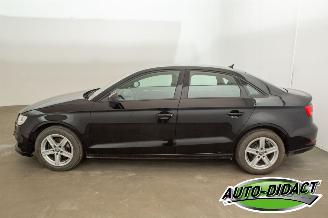 Audi A3 1.6 TDI Automaat Clima Berline picture 35