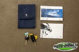 Peugeot 108 1.0 e-VTi Airco 103.776 km NAP Active picture 26