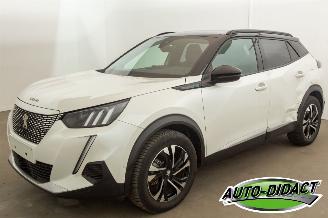 Schadeauto Peugeot e-2008 GT Automaat 100kW 37.245 km Navi Clima Digi Dash 2023/1