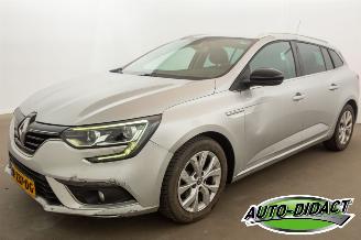 Vaurioauto  passenger cars Renault Mégane 1.3 TCe Automaat Navi Clima Bose 2020/7
