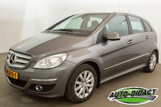 uszkodzony samochody osobowe Mercedes B-klasse 170 Automaat Airco 2009/6