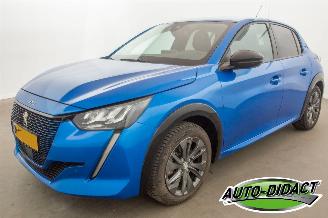 Unfallwagen Peugeot e-208 EV Allure 50 kWh 81.865 KM 2022/4