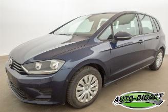Coche accidentado Volkswagen Golf Sportsvan 1.6 TDI - Airco - Navi - 136.699 km - Trendline 2015/8
