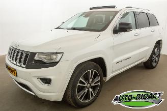 Unfallwagen Jeep Grand-cherokee 3.0 CRD 184kW Automaat Pano Navi Camera Leder  Overland 2016/5