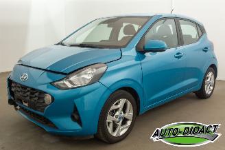 uszkodzony samochody osobowe Hyundai I-10 1.0 49kW Automaat 31.592 km Airco Navi Camera 2021/7