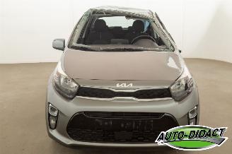 Kia Picanto 1.0 49kW Automaat 12.435 km Navi Camera Airco picture 40