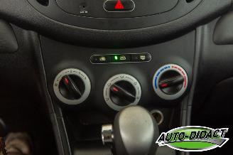 Hyundai I-10 1.1 49kW Automaat Comfort picture 8