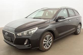 skadebil auto Hyundai I-30 1.0 88kW Clima Navi Camera 2017/9