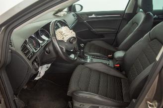 Volkswagen Golf 1.6 TDI Clima Navi Highline picture 26