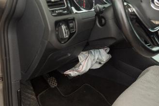 Volkswagen Golf 1.6 TDI Clima Navi Highline picture 30