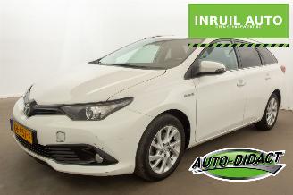 Damaged car Toyota Auris 1.8 Hybrid Automaat Navi Camera Clima Energy Plus 2018/11