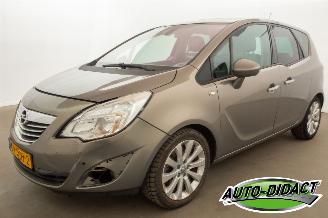 Damaged car Opel Meriva 1.4 Turbo Airco Cosmo 2011/11