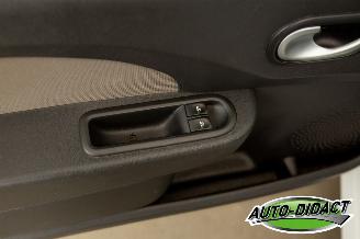 Renault Twingo 1.2-16V Airco 72.428 km NAP 1e eigenaar Authentique picture 12