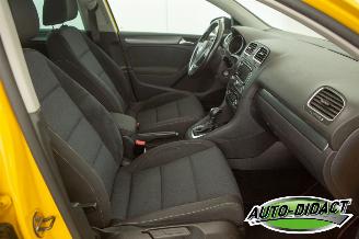 Volkswagen Golf 1.6 TDI Automaat Navi Clima picture 19