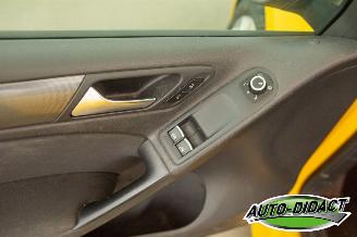 Volkswagen Golf 1.6 TDI Automaat Navi Clima picture 12