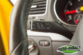 Volkswagen Golf 1.6 TDI Automaat Navi Clima picture 16