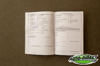Volkswagen Golf 1.6 TDI Automaat Navi Clima picture 43