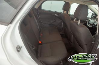 Ford Focus 1.0 74kW Navi Airco Trend Edition picture 24