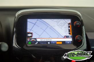 Toyota Aygo 1.0 X-Joy Navi Camera Clima VVT-i picture 7