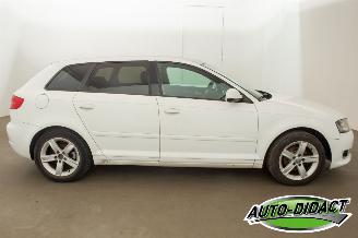 Audi A3 1.6 TDI 77kW Clima Leder picture 39