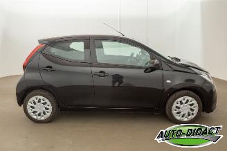Toyota Aygo 1.0 VVT-i 69.877 km NAP Camera Clima X-Play picture 35
