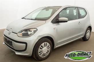 Coche accidentado Volkswagen Up! 1.0 Automaat 114.638 km move up! 2013/5