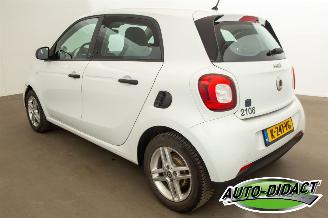 Smart Forfour EQ 18 kWh Automaat Clima Essential picture 3