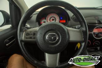 Mazda 2 1.3 TS Airco picture 5