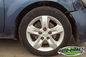 Kia Cee d 1.4 CVVT Navi Airco picture 26
