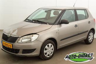 damaged passenger cars Skoda Fabia 1.2 Comfort Airco 125.274 km NAP 2010/9