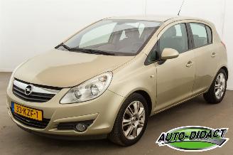 Auto incidentate Opel Corsa 1.4-16V Airco 150.160 km NAP Cosmo 2010/3
