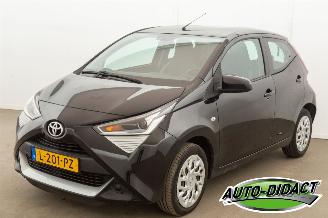 Auto incidentate Toyota Aygo 1.0 VVT-i x-play 54.512 km Airco Camera 2021/7