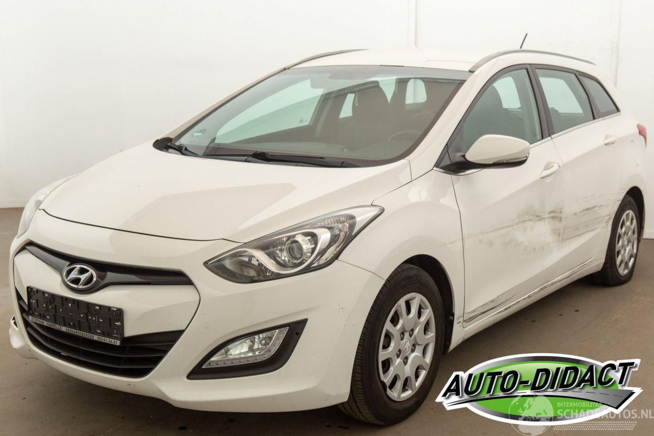 Hyundai I-30 1.4 Airco Leder