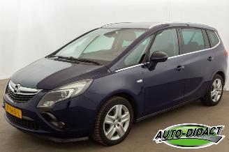 krockskadad bil auto Opel Zafira 1.6 CDTI 7p. Navi Camera Clima Business+ 2016/6
