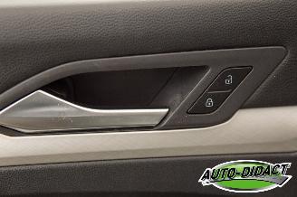 Volkswagen Golf 2.0 TDI 85kW Digi Dash Navi Life Business picture 11