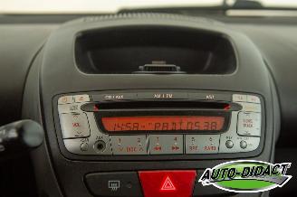 Toyota Aygo 1.0-12V Airco Comfort picture 7