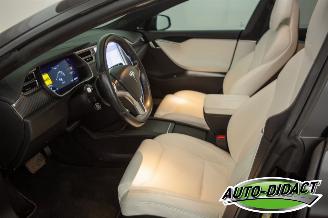 Tesla Model S 75D Base AWD 386kW Pano Leder 122.475 km picture 21