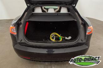 Tesla Model S 75D Base AWD 386kW Pano Leder 122.475 km picture 36