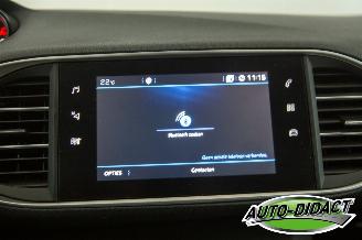 Peugeot 308 1.5 BlueHDi Navi Clima Blue Lease Executive picture 8