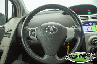 Toyota Yaris 1.0 VVT-i Airco Spirit picture 5