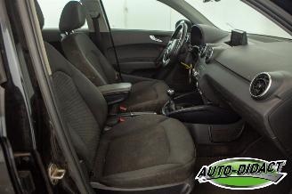 Audi A1 1.0 TFSI Pano Navi Airco picture 21