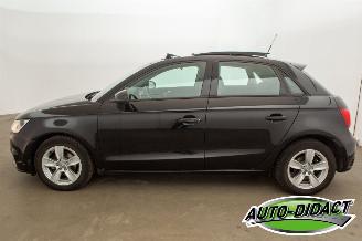 Audi A1 1.0 TFSI Pano Navi Airco picture 40