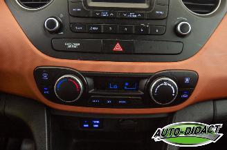 Hyundai I-10 1.0i i-Motion Clima Comfort picture 8